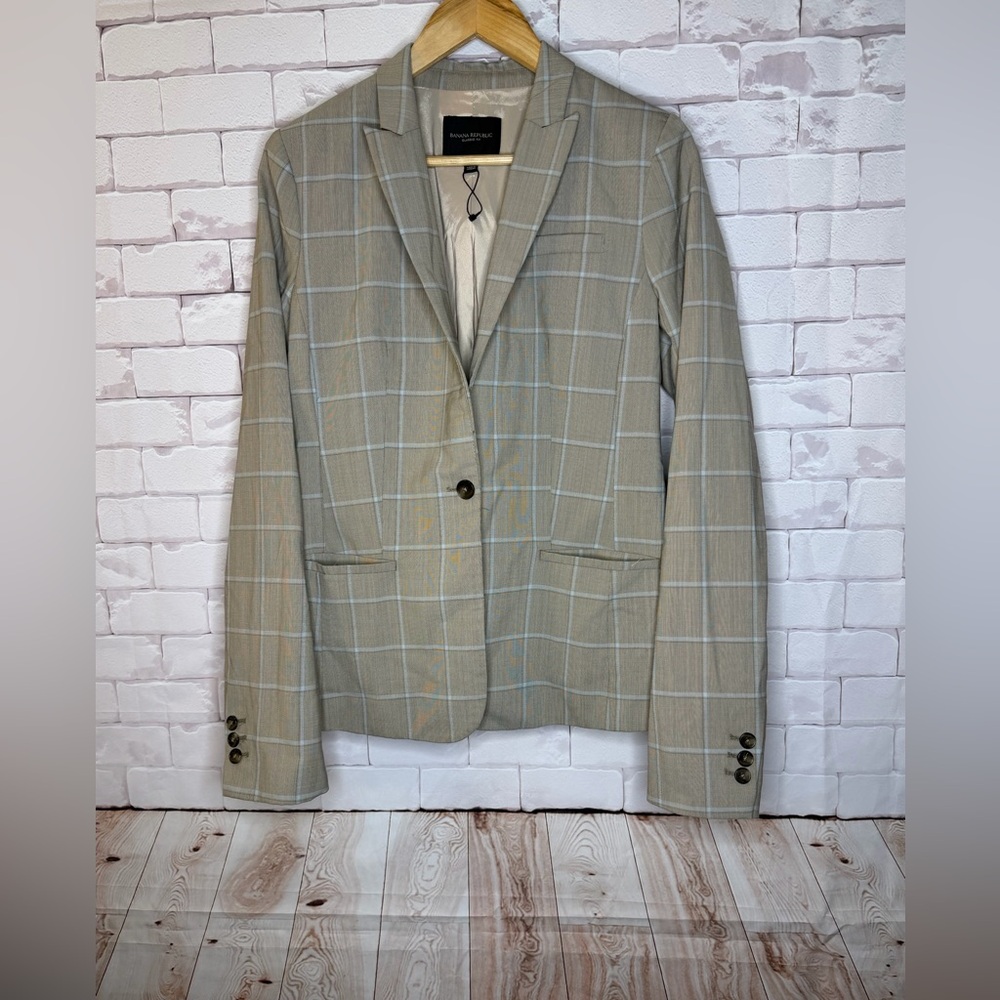 NWOT Banana Republic Classic Fit Blazer
